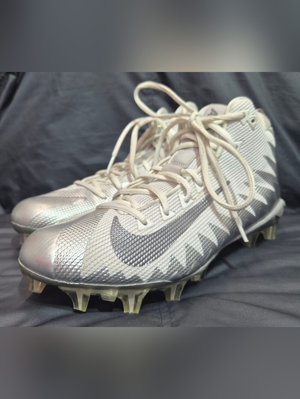 Men's Nike Alpha Menace PRO Mid "Metallic Silver" (871451-011) Sz. 10